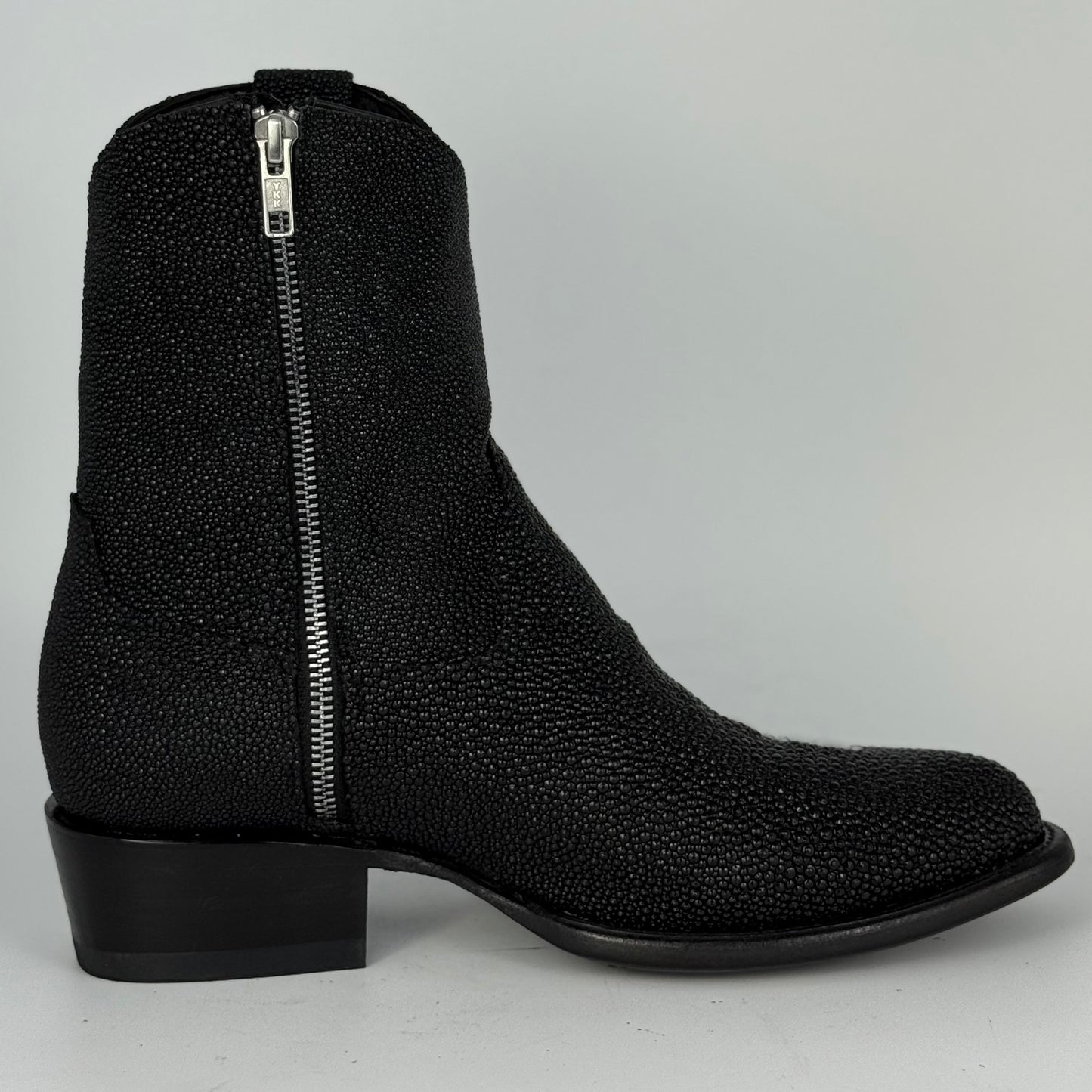 Botín Emma Mantarraya Black Full