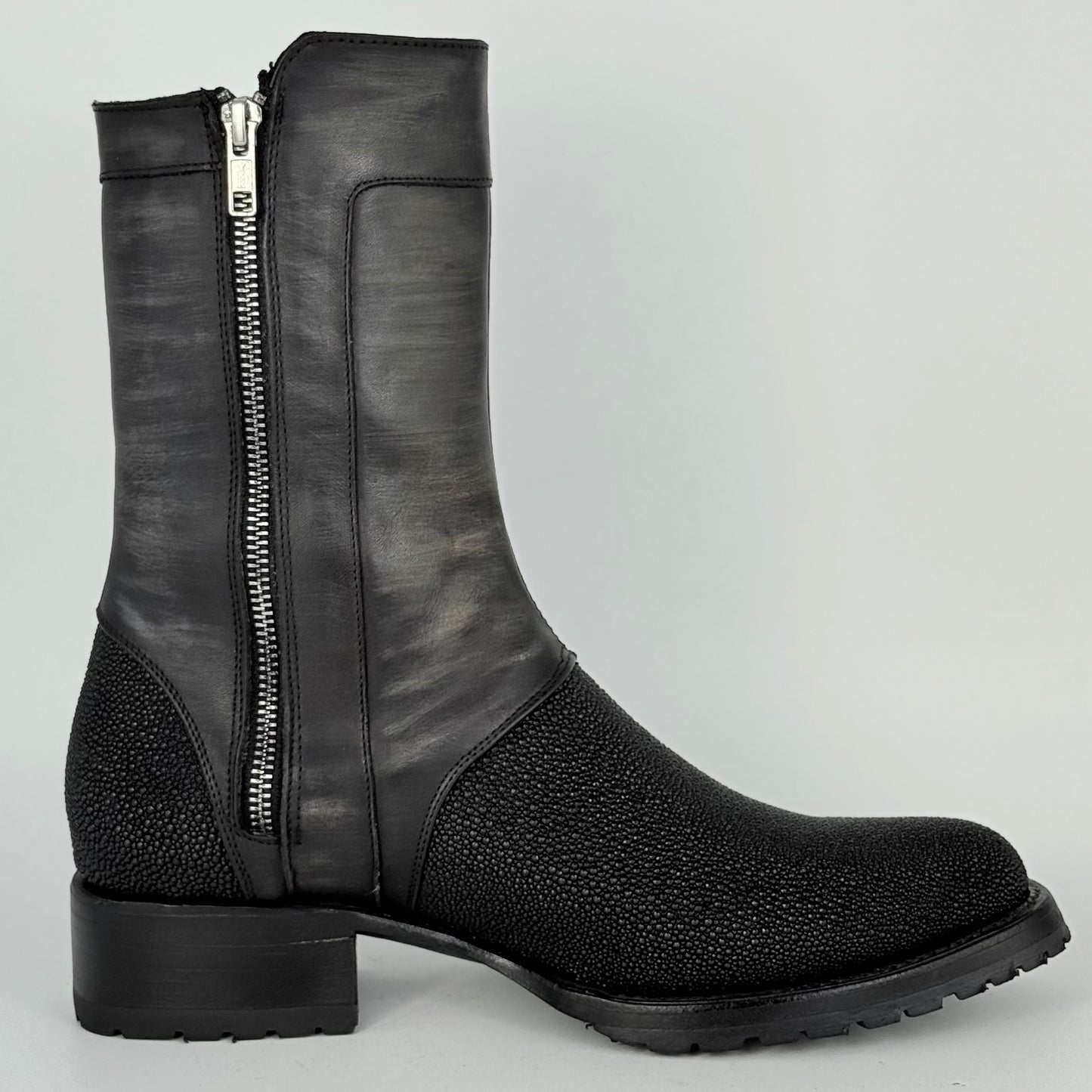 Bota Paulo mantarraya Black Track