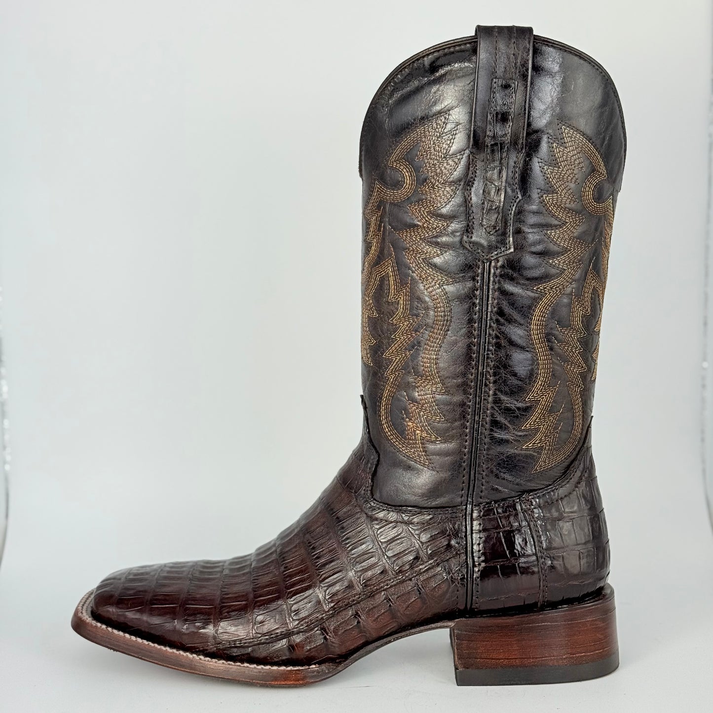 Bota Cowboy Cocodrilo Tabaco Bulldog
