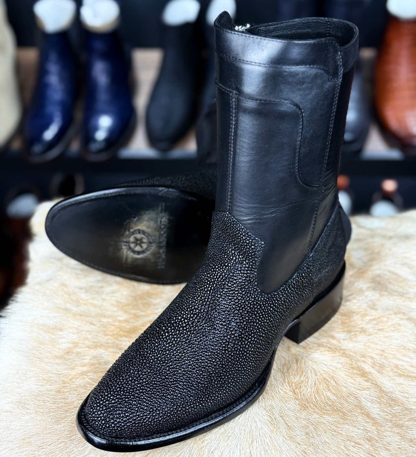 Bota Christian Mantarraya Black