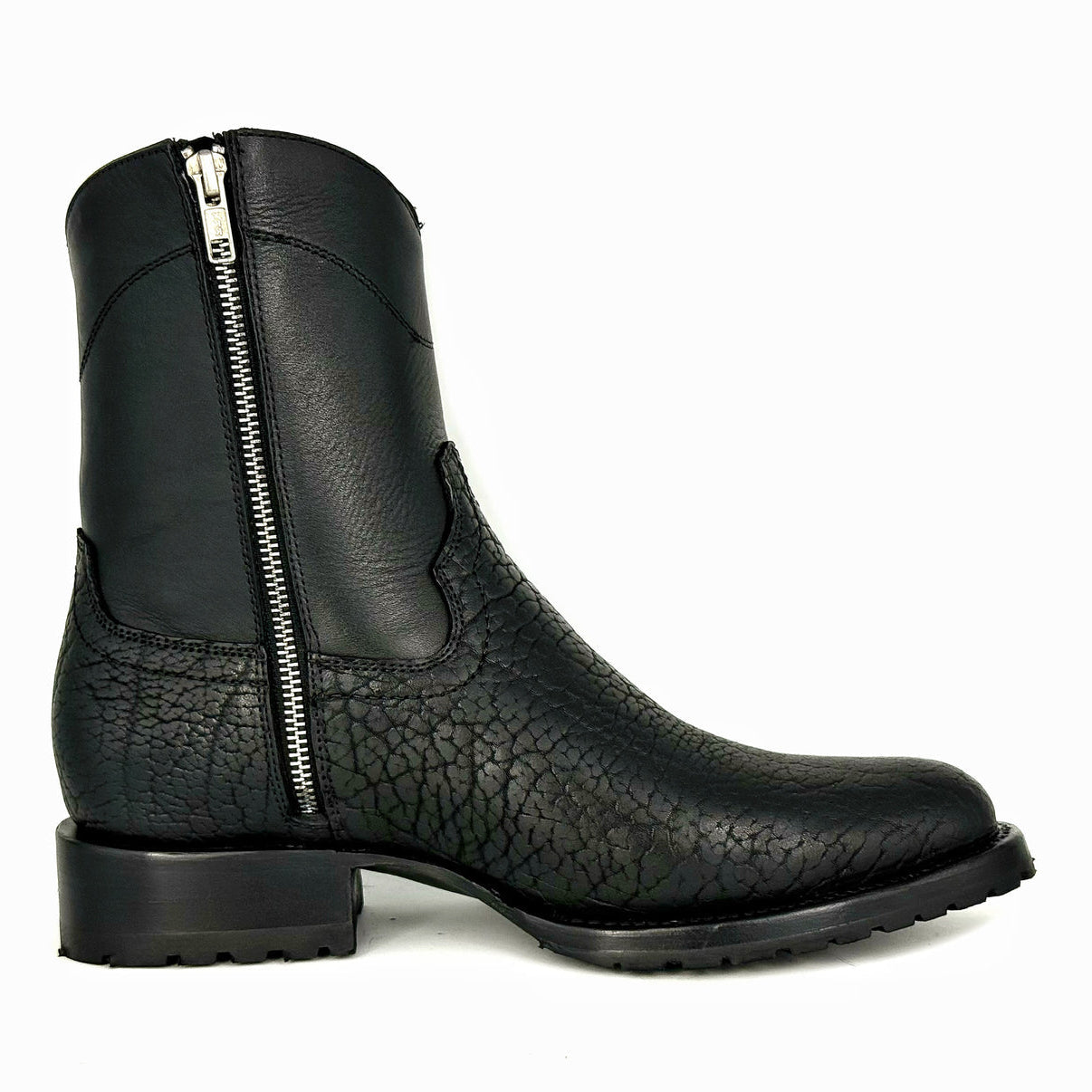 EMMA CUELLO DE TORO BLACK (TRACK)