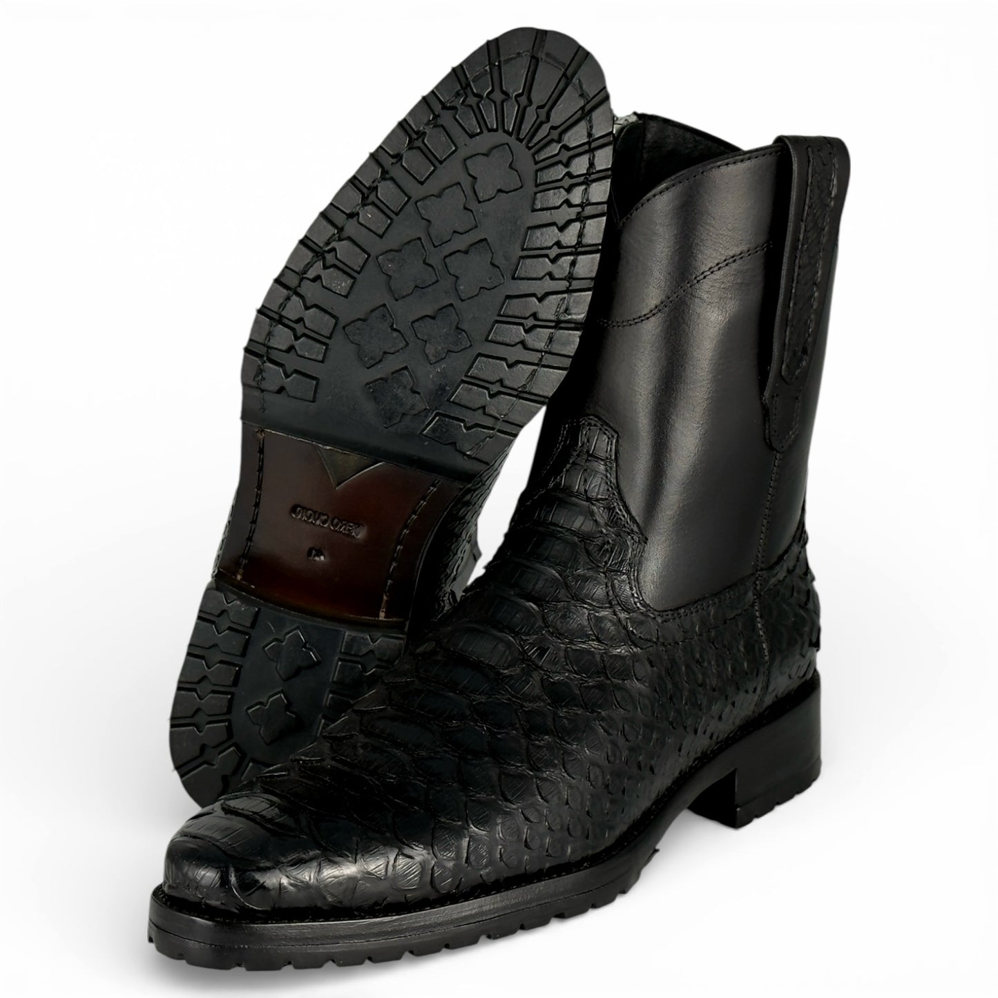 ALEX PITON BLACK TRACK